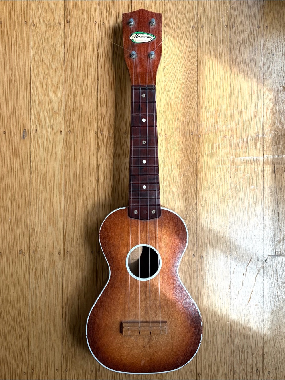 Vintage Harmony Ukelele